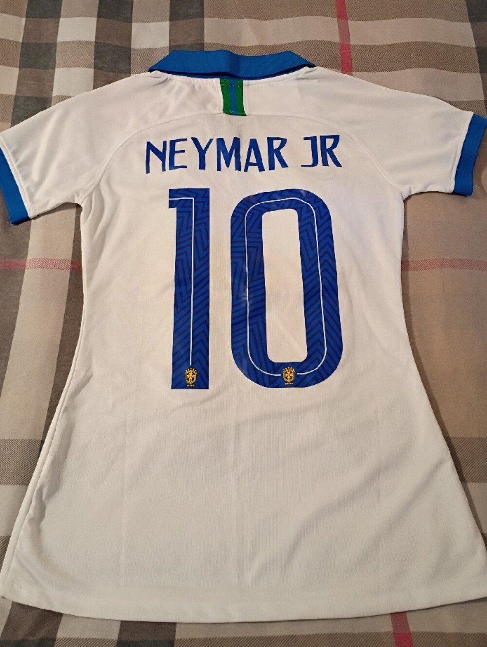 Neymar Jr Nike CBF Brasil #10 Jersey Women's Size Small